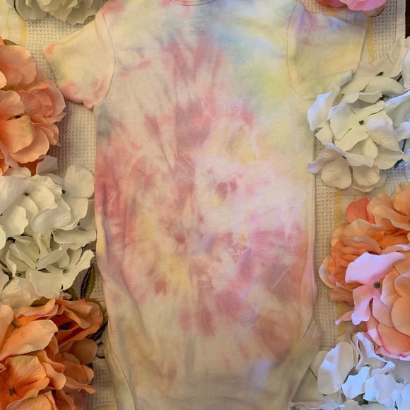Hand Dyed Unicorn Baby Onesie - Picture 3 of 3